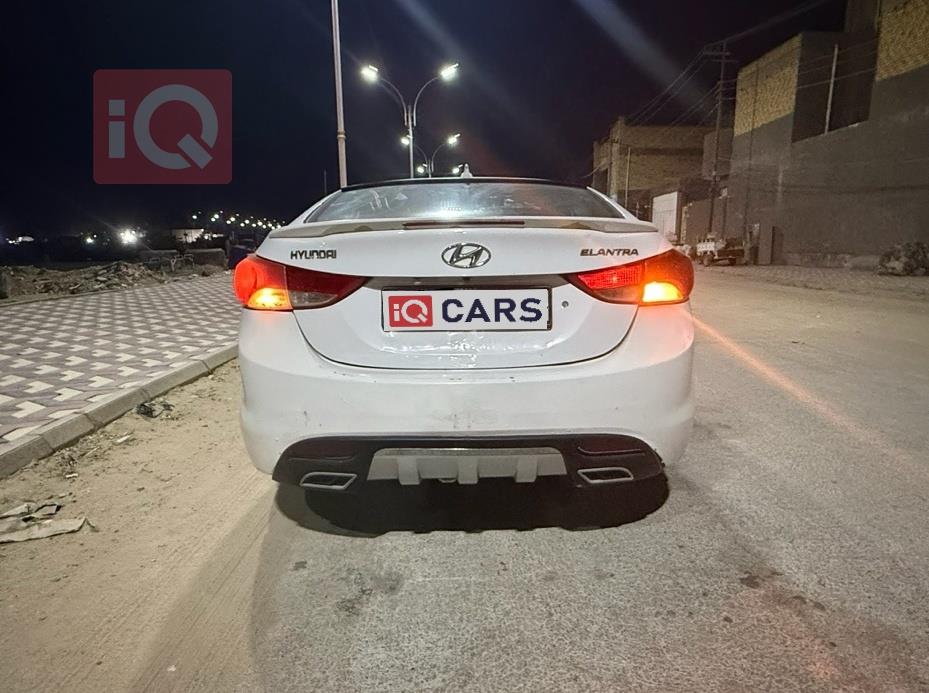 هيونداي النترا
